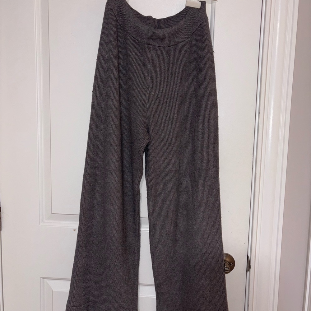 Zara Heather Gray Knit Trousers